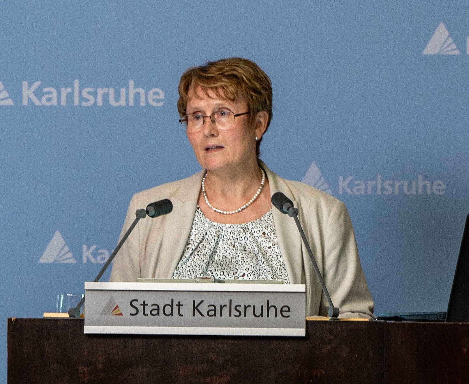 Erste Bürgermeisterin Gabriele Luczak-Schwarz: „Ambitionierter Spagat zwischen unseren zahlreichen Aufgaben und unserer finanziellen Handlungsfähigkeit“.