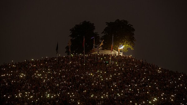 Mount Klotz leuchtet bei Das Fest 2022