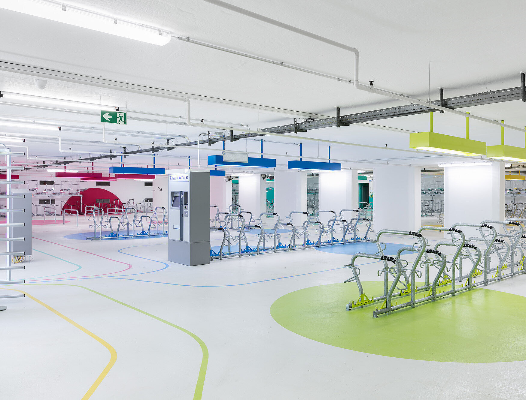 Die Fahrradstation am Hauptbahnhof Süd. Ausgezeichnet mit dem Deutschen Fahrradpreis 2020.
