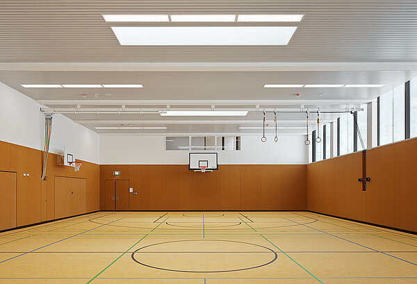 Sporthalle