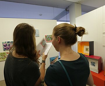 Ausstellungsstand bei der Karlsruher Künstlermesse Ausstellungsstand bei der Karlsruher Künstlermesse 2013