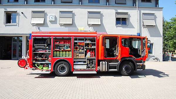 Hilfeleistungslöschfahrzeug 2-46-2 Hilfeleistungslöschfahrzeug 2-46-2