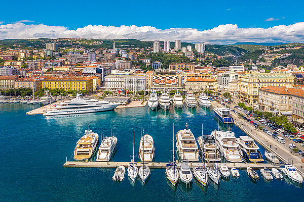 Blick auf den Hafen von Rijeka