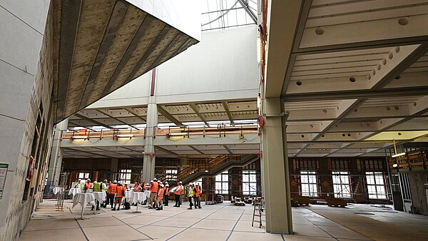 Begehung der Stadthalle, Juni 2023 Begehung der Stadthalle, Juni 2023