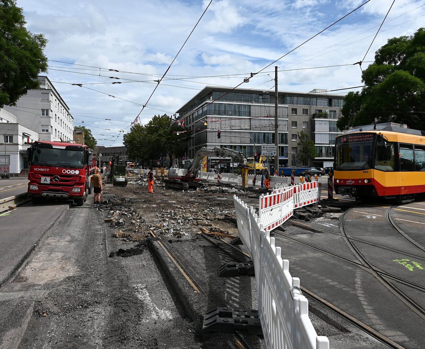 Sommerbaustelle Ebertstra´ße Gleisbauarbeiten in der Ebertstraße beim Albtalbahnhof