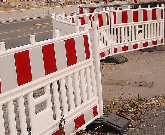 Straßensperrung Symbolbild für "Veranstaltung im öffentlichen Raum" beantragen