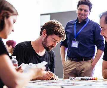Studierende während der Bearbeitung des IQ-Leitprojekts Innenstadt von morgen Studierende während der Bearbeitung des IQ-Leitprojekts Innenstadt von morgen