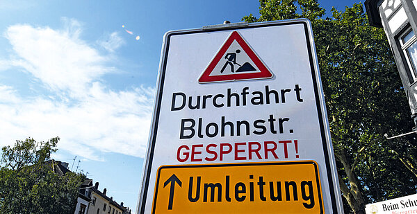 Baustellenkoordinierung Die Abbildung zeigt ein Baustellenschild.