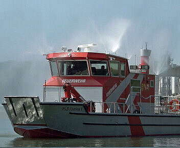 Einsatzboot Pamina BD Karlsruhe Feuerwehrboot Pamina Karlsruhe