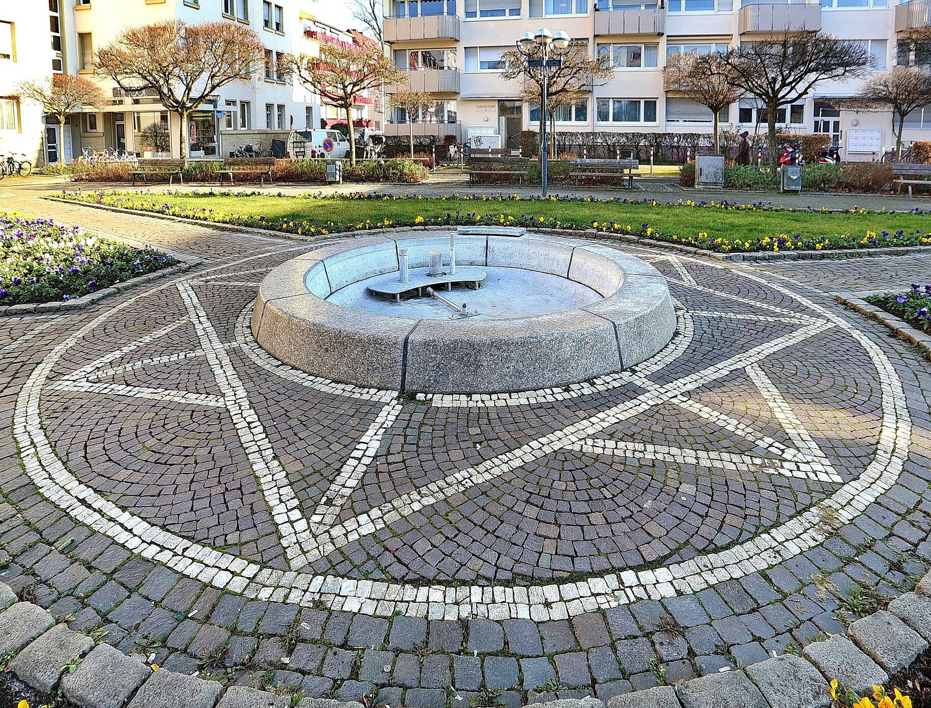 Springbrunnen Kolpingplatz Ost Brunnen am Kolpingplatz