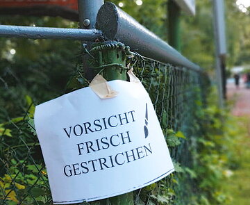 Frisch gestrichen Unternehmensengagement im Vogelpark Neureut