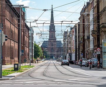 Östliche Kaiserstraße zwischen Berliner Platz und Durlacher Tor Östliche Kaiserstraße zwischen Berliner Platz und Durlacher Tor vor der Umgestaltung