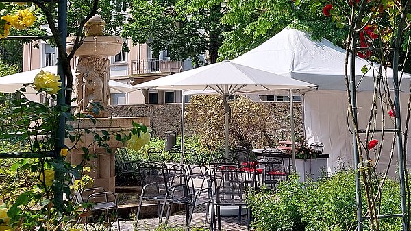 Trauort Rosengarten