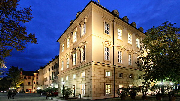 Karlsburg bei Nacht Karlsburg bei Nacht