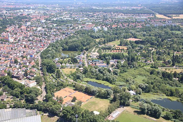 Schrägluftbild von Daxlanden und der Fritschlach