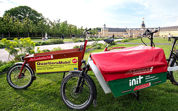  Das Foto zeigt Leih-Lastenräder von Lastenkarle.