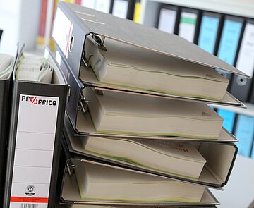 Symbolbild mit Akten