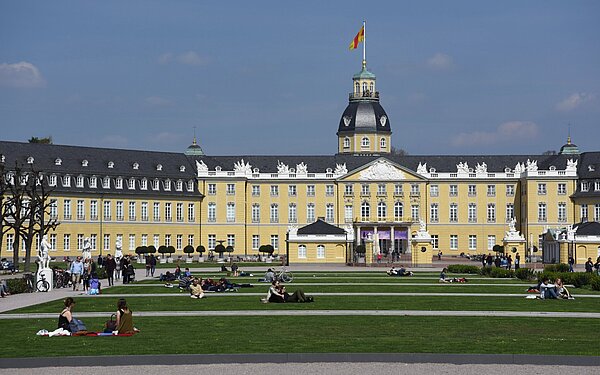 Ansicht des Karlsruher Schlosses