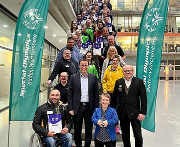 Verleihung der Ernennungsurkunde