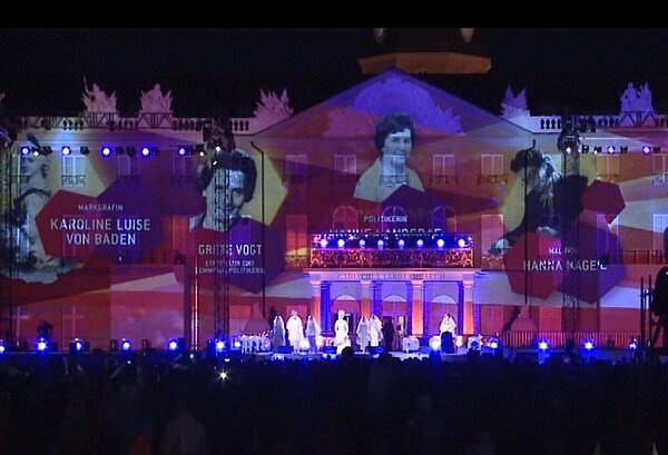 KA 300, Eröffnungsshow