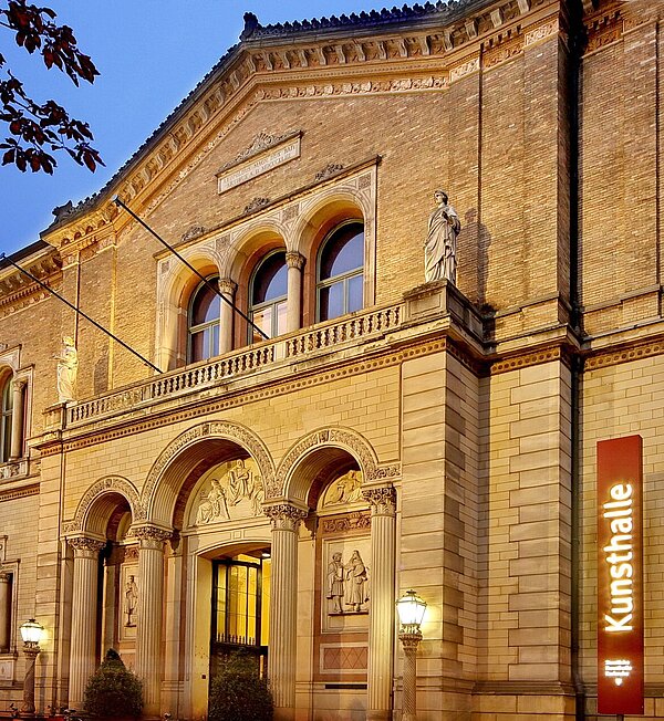 Gebäudeansicht der Staatlichen Kunsthalle Karlsruhe