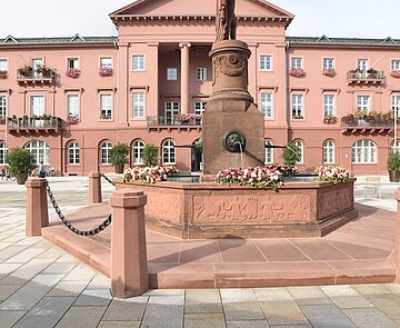 Das Rathaus am Marktplatz