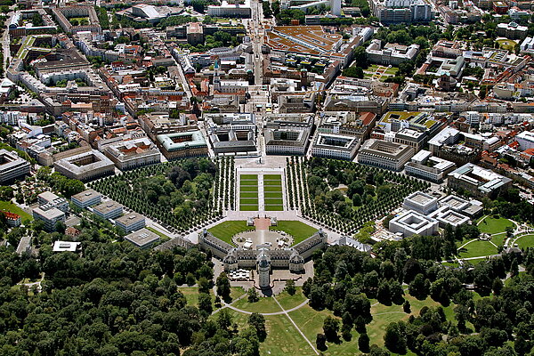 Innenstadt Karlsruhe Nord Süd von oben