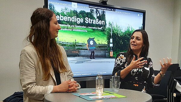 Christina Schulze und Jessica Schöllhorn