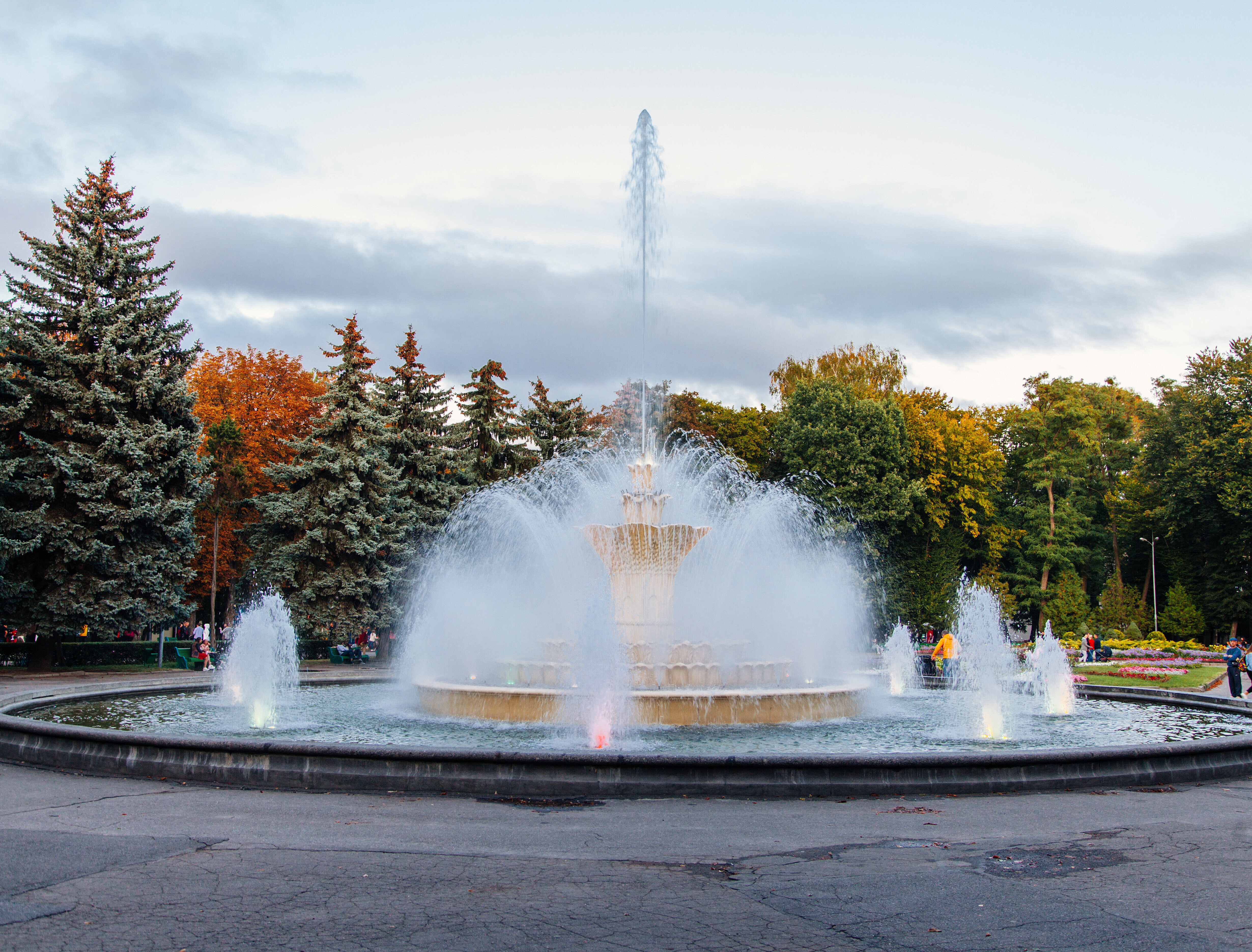 Wasserspiele im Park