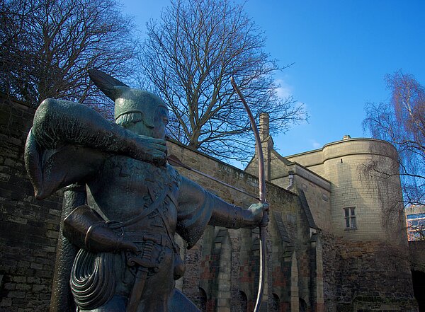 Statue von Robin Hood in Nottingham.