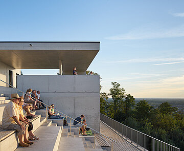 Treppen auf der Turmbergterrasse