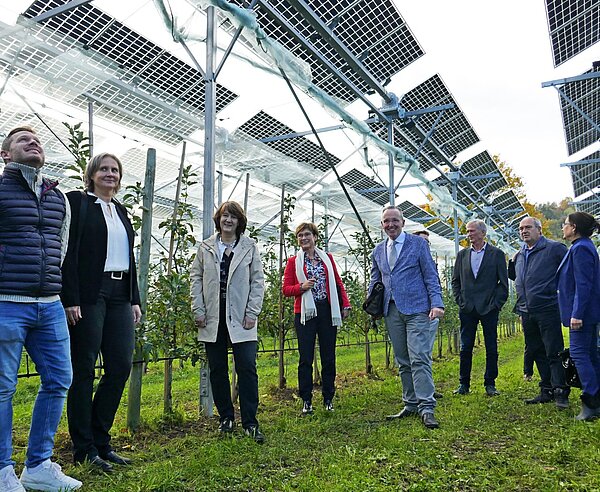 Pressetermin zur Agri-PV-Anlage am LTZ Augustenberg