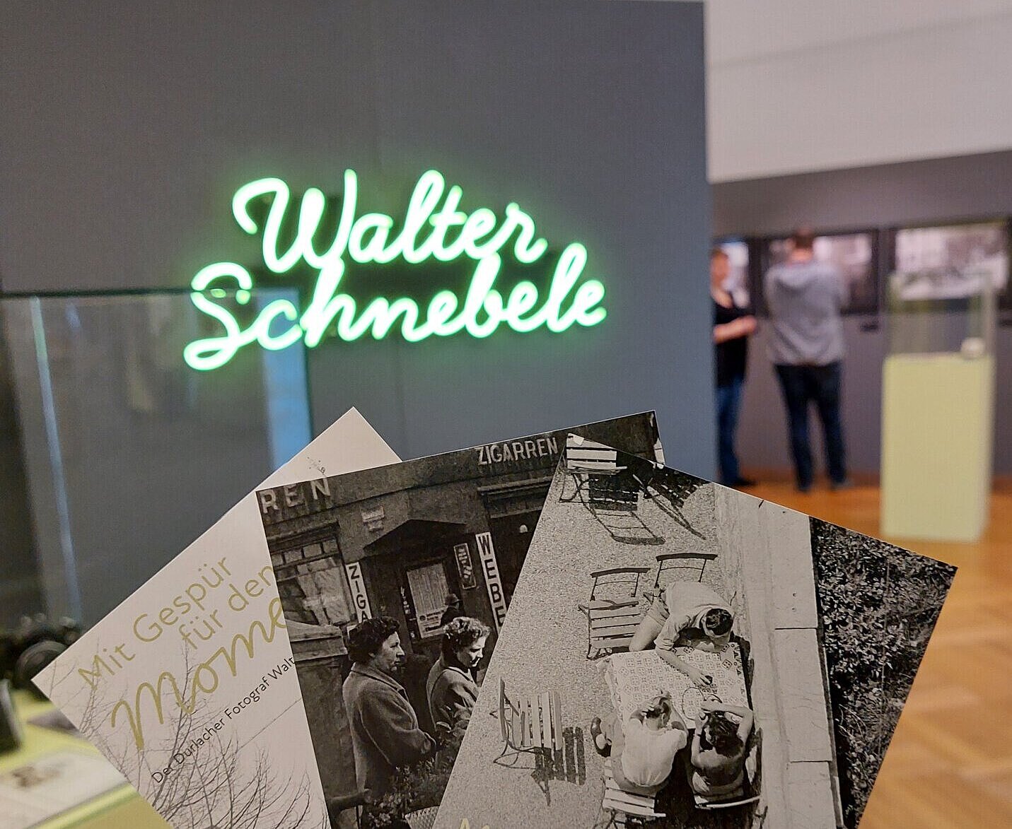 Blick in die Sonderausstellung "Mit Gespür für den Moment. Der Durlacher Fotograf Walter Schnebele"