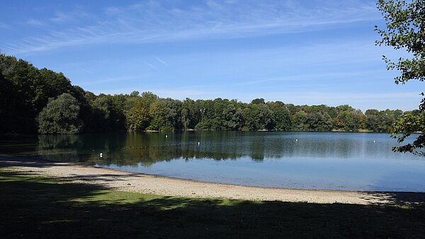 Der Strand am Grötzinger Baggersee