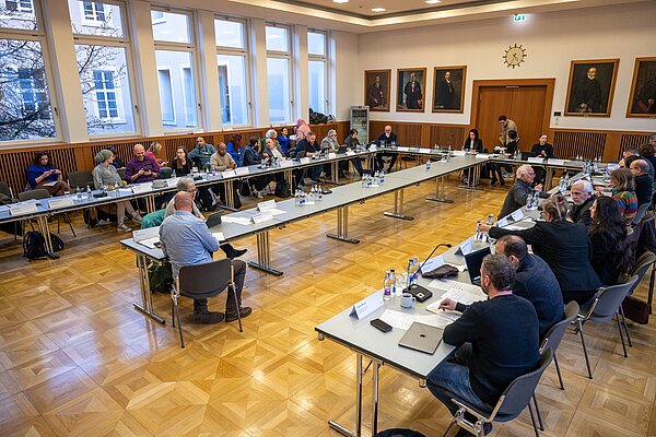 Konstituierende Sitzung des Integrationsausschusses Amtsperiode 2025-2029 mit Vereidigung der sachkundigen EInwohnerinnen und Einwohner durch Bürgermeister Dr. Martin Lenz